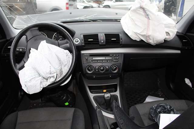 BMW 1-Serie 2004-2011 (E81/E82/E87/E88) (E81/E82/E87/E88), Motorkode: N45-B16 A, Girkassekode: 