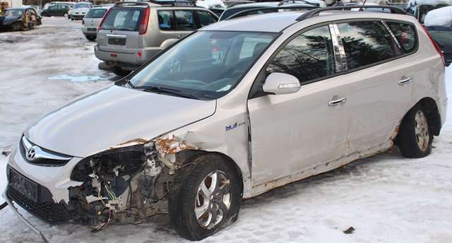 Hyundai i30 2007-2012 (Type I) , Motorkode: D4FB-FL, Girkassekode: 
