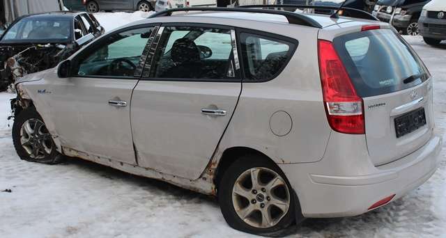Hyundai i30 2007-2012 (Type I) , Motorkode: D4FB-FL, Girkassekode: 