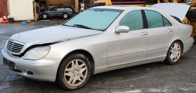 Mercedes S-Klasse 1999-2005 (W220) (W220), Motorkode: M112.944, Girkassekode: 