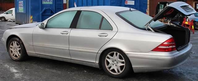 Mercedes S-Klasse 1999-2005 (W220) (W220), Motorkode: M112.944, Girkassekode: 