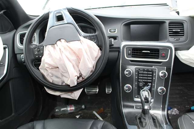 Volvo V60/V60 CC 2013-2018 (Type I, Fase 2) , Motorkode: D 5244 T17, Girkassekode: 