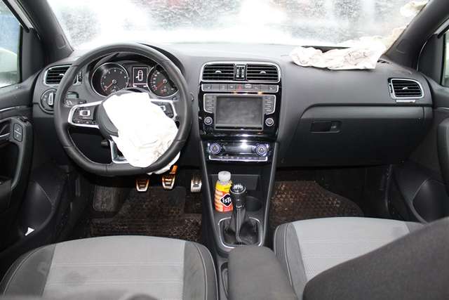 VW Polo 2014-2017 (Type V, Fase 2) , Motorkode: CJZC, Girkassekode: PED