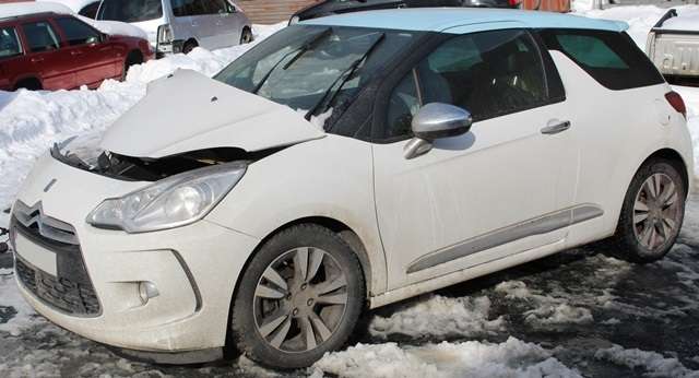 Citroën DS3 2010-2019 , Motorkode: 9HR, Girkassekode: 