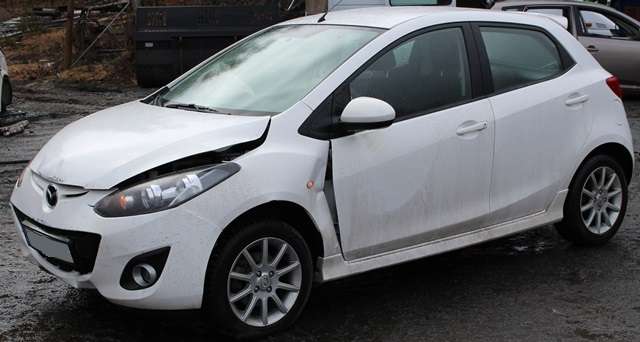 Mazda 2 2011-2014 (Type II, Fase 2) , Motorkode: ZJ-VE, Girkassekode: 