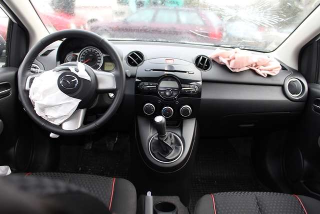Mazda 2 2011-2014 (Type II, Fase 2) , Motorkode: ZJ-VE, Girkassekode: 