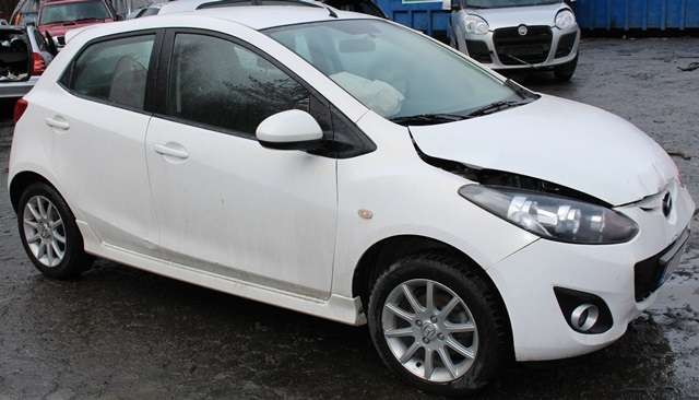 Mazda 2 2011-2014 (Type II, Fase 2) , Motorkode: ZJ-VE, Girkassekode: 