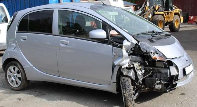 Mitsubishi i-MiEV 2010-->> , Motorkode: Y4F1, Girkassekode: 