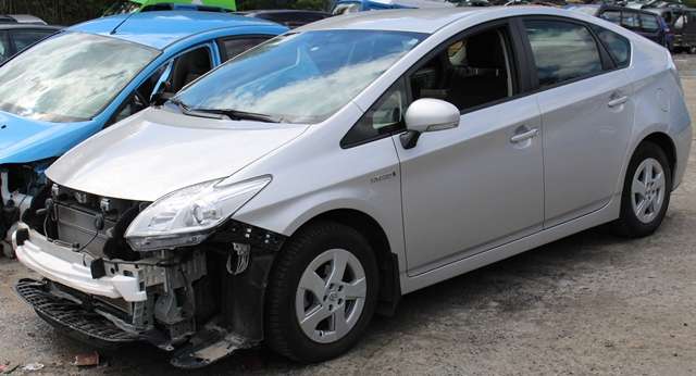 Toyota Prius 2009-2016 (Type III) (COMBI) (COMBI), Motorkode: 2ZR-FXE, Girkassekode: 