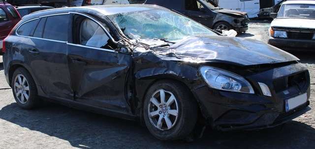 Volvo V60 2010-2013 (Type I, Fase 1) , Motorkode: D 4162 T, Girkassekode: 