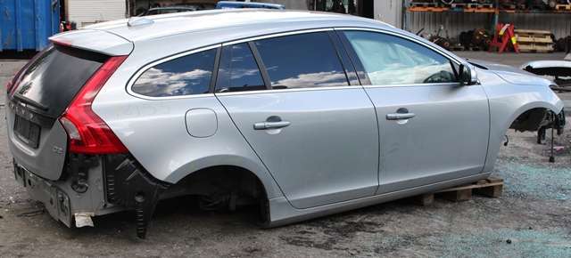 Volvo V60 2010-2013 (Type I, Fase 1) , Motorkode: D 4162 T, Girkassekode: 