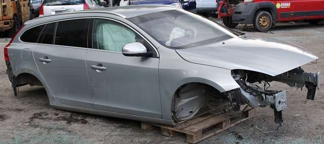 Volvo V60 2010-2013 (Type I, Fase 1) , Motorkode: D 4162 T, Girkassekode: 