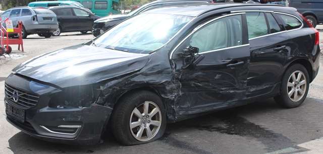 Volvo V60/V60 CC 2013-2018 (Type I, Fase 2) , Motorkode: D 4162 T, Girkassekode: 