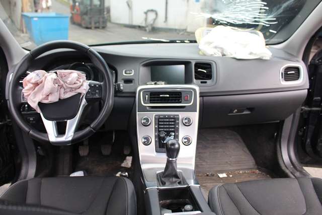 Volvo V60/V60 CC 2013-2018 (Type I, Fase 2) , Motorkode: D 4162 T, Girkassekode: 