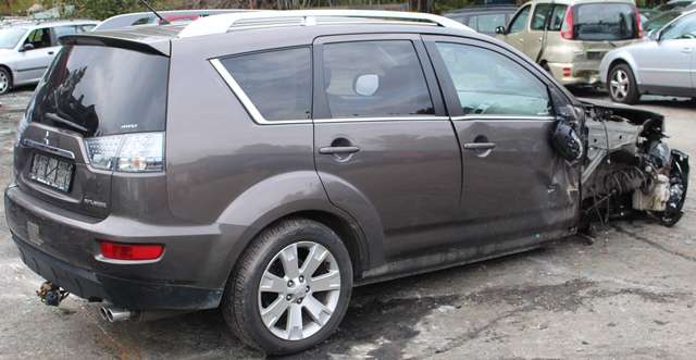 Mitsubishi Outlander 2010-2012 (Type II, Fase 2) , Motorkode: 4HN, Girkassekode: 