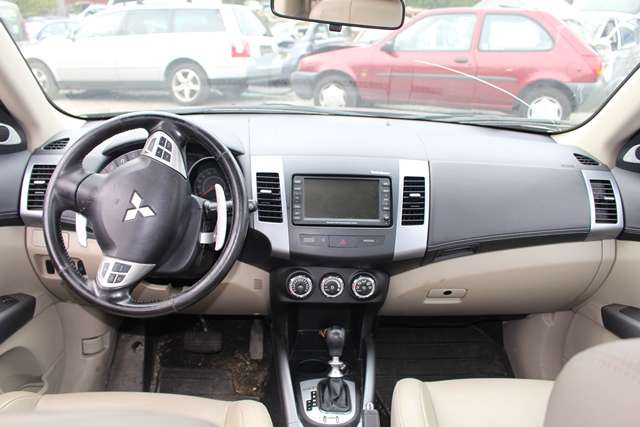 Mitsubishi Outlander 2010-2012 (Type II, Fase 2) , Motorkode: 4HN, Girkassekode: 