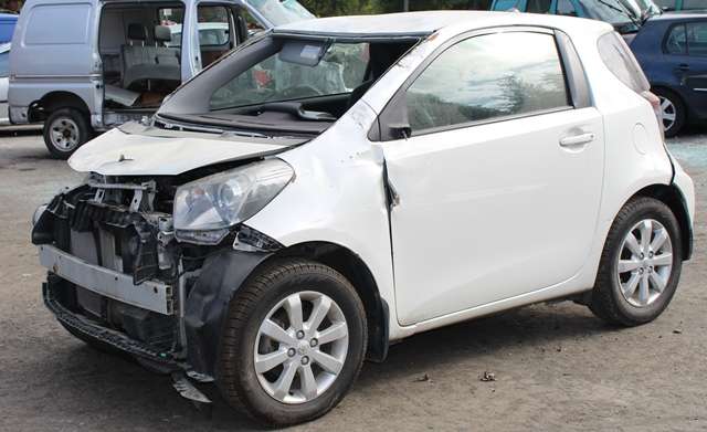 Toyota iQ 2009-2014 , Motorkode: 1KR-FE, Girkassekode: 