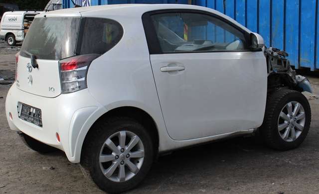Toyota iQ 2009-2014 , Motorkode: 1KR-FE, Girkassekode: 