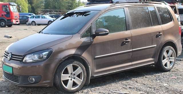 VW Touran 2010-2015 (Type I, Fase 3) , Motorkode: CFJA, Girkassekode: NJJ