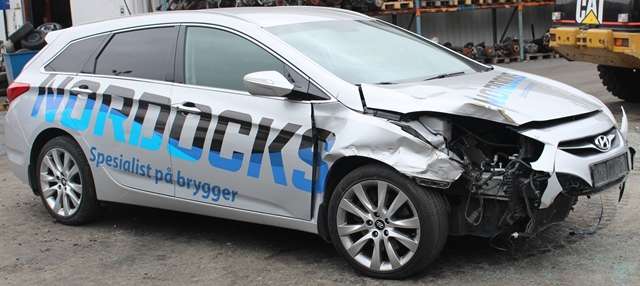 Hyundai i40 2012-2017 , Motorkode: D4FD, Girkassekode: 