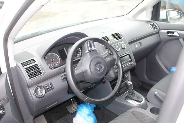 VW Touran 2010-2015 (Type I, Fase 3) , Motorkode: CFHC, Girkassekode: PBF