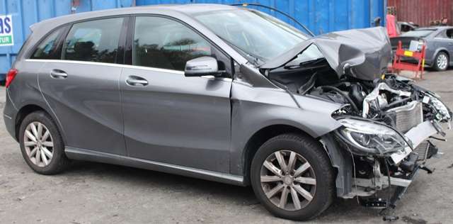 Mercedes B-Klasse 2011-2018 (W246) (W246), Motorkode: M270.910, Girkassekode: 