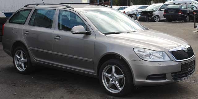 Škoda Octavia 2009-2013 (Type II, Fase 2) , Motorkode: BLS, Girkassekode: KNQ