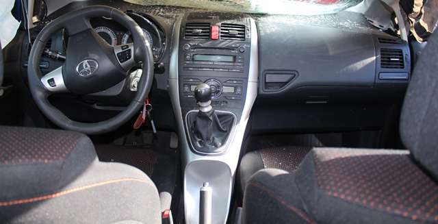 Toyota Auris 2010-2012 (Type I, Fase 2) , Motorkode: 1ND-TV, Girkassekode: 
