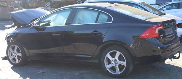 Volvo S60 2010-2014 (Type II, Fase 1) , Motorkode: D 4162 T, Girkassekode: 
