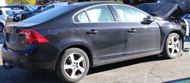 Volvo S60 2010-2014 (Type II, Fase 1) , Motorkode: D 4162 T, Girkassekode: 