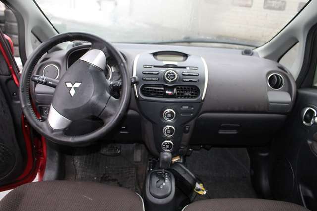 Mitsubishi i-MiEV 2010-->> , Motorkode: Y4F1, Girkassekode: 