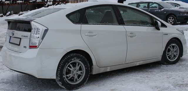 Toyota Prius 2009-2016 (Type III) (COMBI) (COMBI), Motorkode: 2ZR-FXE, Girkassekode: 