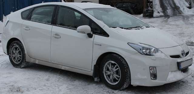 Toyota Prius 2009-2016 (Type III) (COMBI) (COMBI), Motorkode: 2ZR-FXE, Girkassekode: 