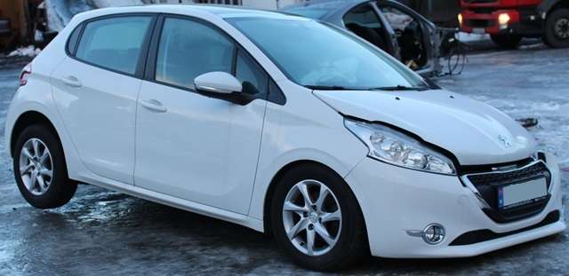 Peugeot 208 2012-2019 (Type I) , Motorkode: HMZ, Girkassekode: 
