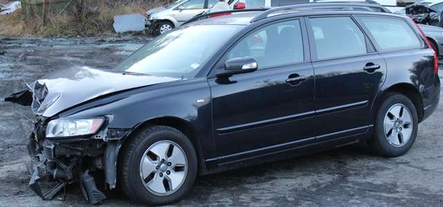 Volvo V50 2007-2012 (Fase 2) , Motorkode: D 4164 T, Girkassekode: 