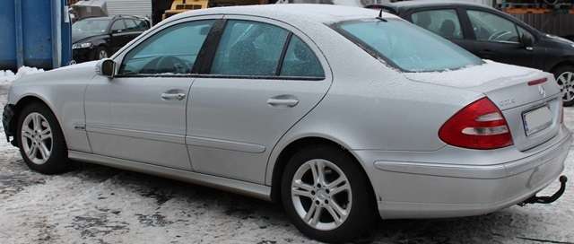 Mercedes E-Klasse 2002-2006 (Fase 1) (W211) (W211), Motorkode: OM647.961, Girkassekode: 