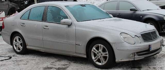 Mercedes E-Klasse 2002-2006 (Fase 1) (W211) (W211), Motorkode: OM647.961, Girkassekode: 