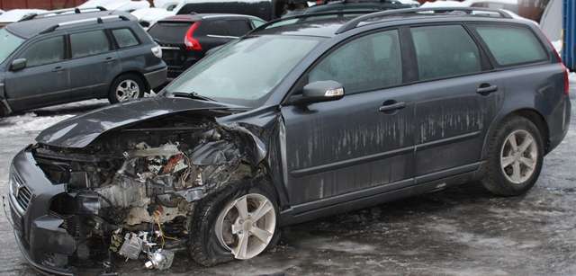 Volvo V50 2007-2012 (Fase 2) , Motorkode: D 4164 T, Girkassekode: 