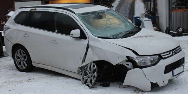 Mitsubishi Outlander 2012-2015 (Type III, Fase 1) , Motorkode: 4B11, Girkassekode: 