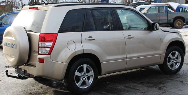 Suzuki Grand Vitara 2005-2015 (Type III) , Motorkode: F9QB, Girkassekode: 