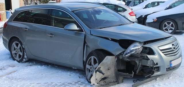 Opel Insignia A 2009-2014 , Motorkode: A20DT, Girkassekode: 