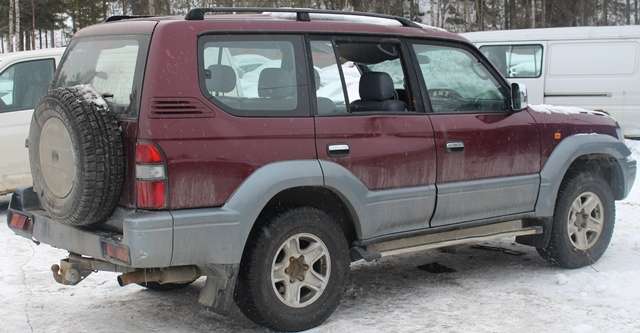 Toyota Land Cruiser 90 1996-2002 , Motorkode: 1KZ-TE, Girkassekode: 