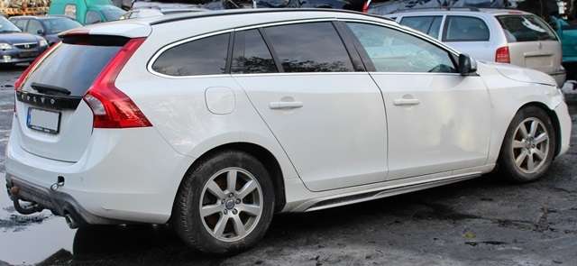 Volvo V60/V60 CC 2013-2018 (Type I, Fase 2) , Motorkode: D 4162 T, Girkassekode: 