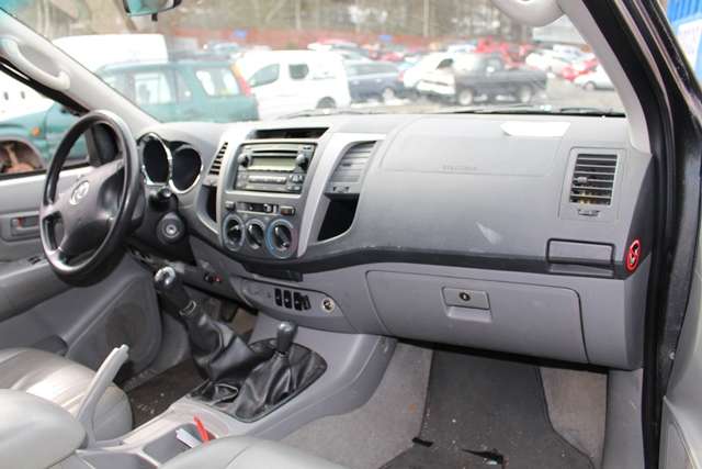 Toyota Hilux 2006-2011 , Motorkode: 2KD-FTV, Girkassekode: 