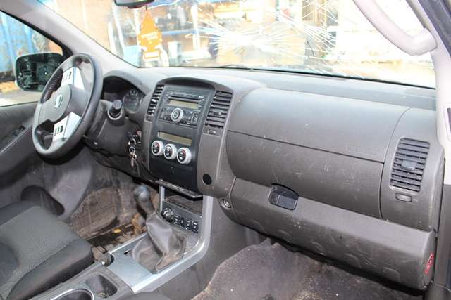Nissan Navara 2010-2015 (Fase 2) (D40) (D40), Motorkode: YD25DDTI, Girkassekode: 