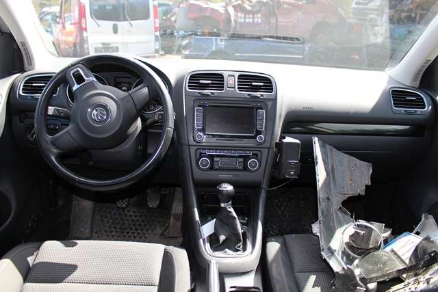 VW Golf VI 2008-2012 , Motorkode: CBDC, Girkassekode: KQM