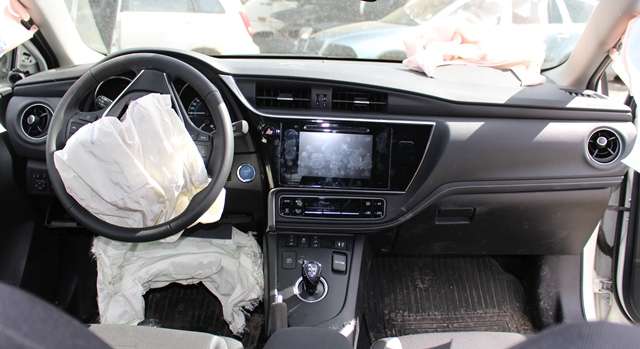 Toyota Auris 2015-2019 (Type II, Fase 2) , Motorkode: 2ZR-FXE, Girkassekode: P410