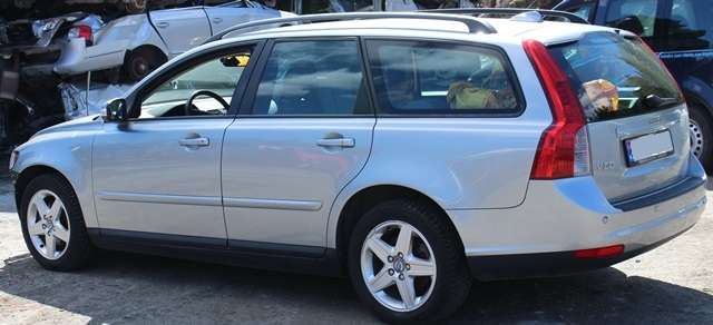 Volvo V50 2007-2012 (Fase 2) , Motorkode: D 4164 T, Girkassekode: 