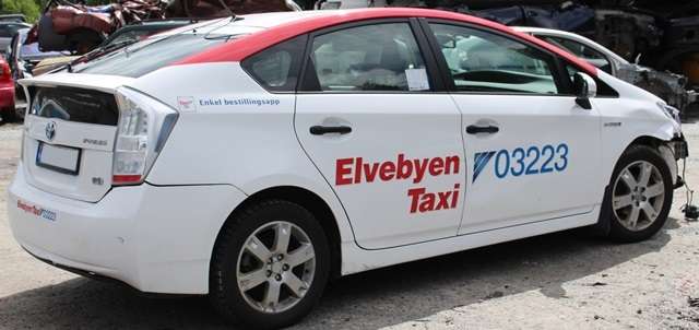 Toyota Prius 2009-2016 (Type III) (COMBI) (COMBI), Motorkode: 2ZR-FXE, Girkassekode: 