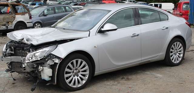 Opel Insignia A 2009-2014 , Motorkode: A20DT, Girkassekode: 